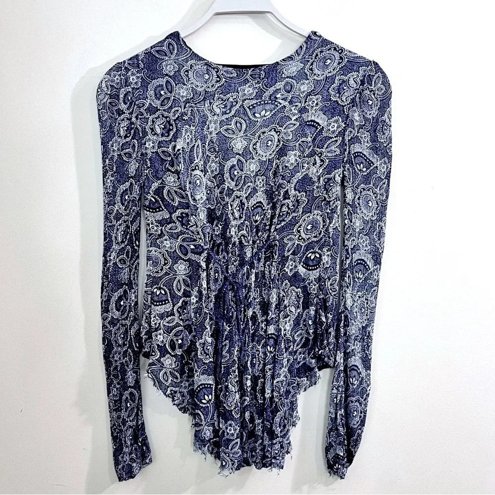 NWOT Free People New Romantics V-Neck Print Top